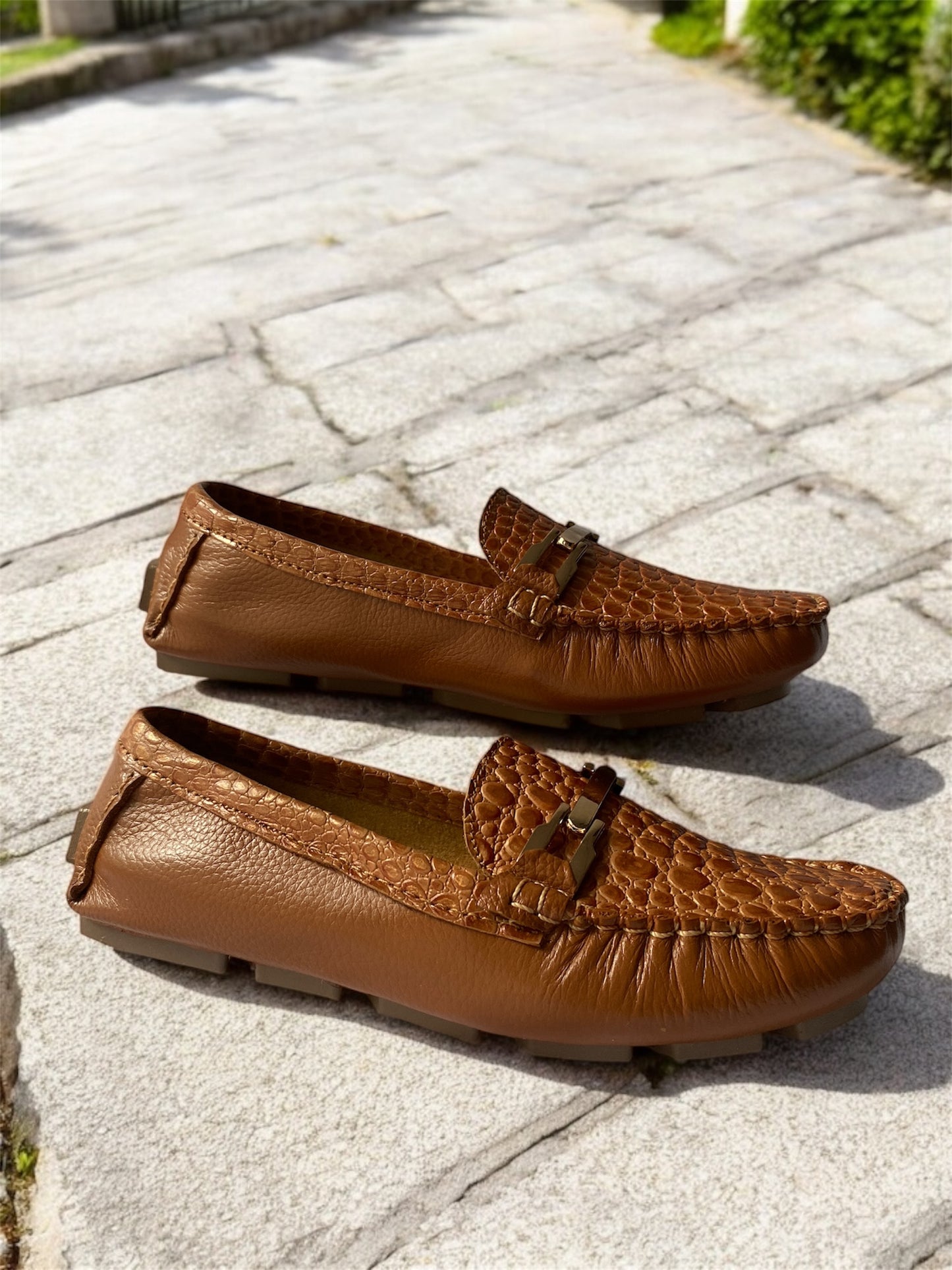 Mocasines Victoria color miel