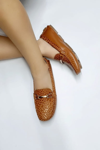 Mocasines Victoria color miel